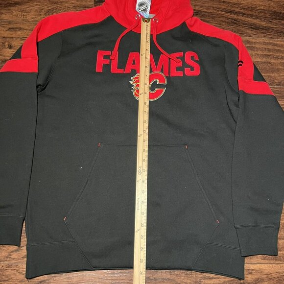 Fanatics Calgary Flames Pullover Hoodie Red Black Men’s Size Medium - Picture 4 of 7